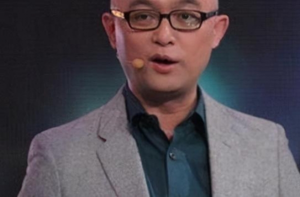 小伙初中文凭月薪1500，被全场灭灯，女嘉宾：浪费我的时间