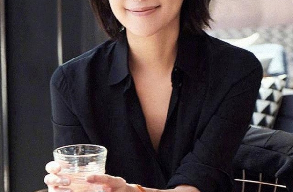 徐静蕾不婚：父亲的眼泪刺痛了我的心