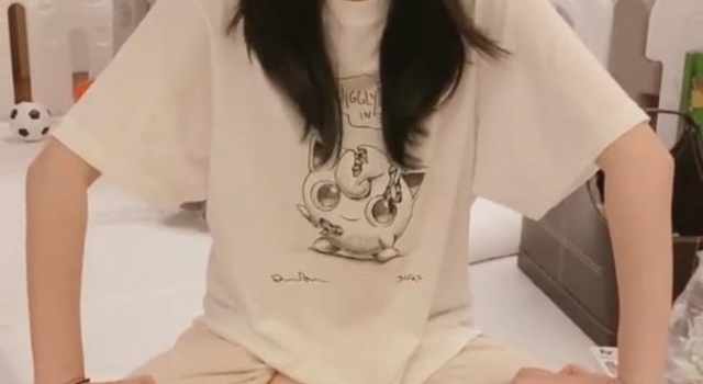 赌王的孙玩的是什么玩具？奚梦瑶用惊吓版无辜熊教儿子