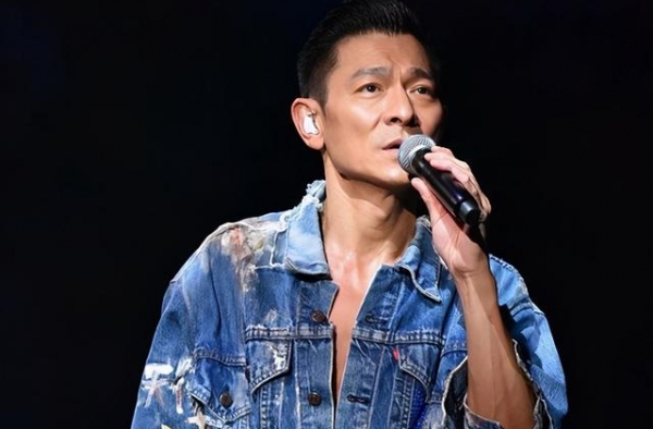 刘德华又拍烂片了？首日票房不足200万！观众：错，我看哭了