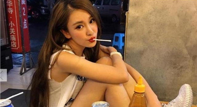 出轨曝光后，马蓉、黄心颖近照大变样，宋哲前妻却依旧火辣
