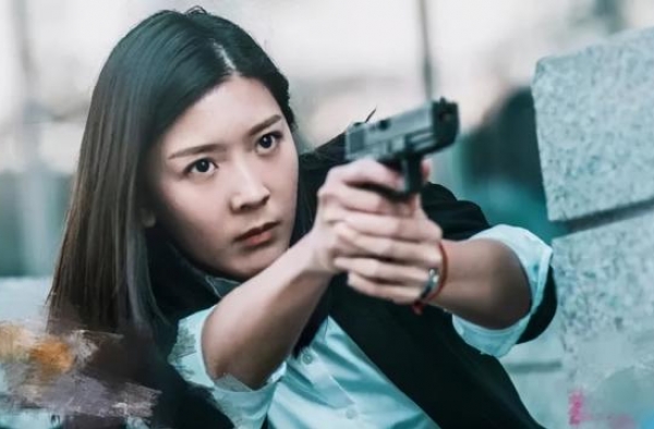 恭喜！27岁香港女星开心出嫁孕味极浓，老板古天乐低调出席婚宴