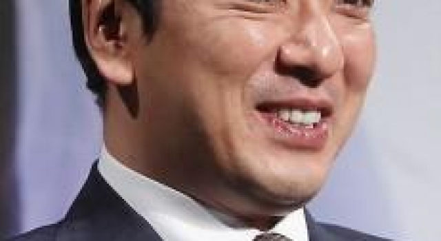 金承佑节目秀甜蜜婚姻 与前妻李美妍成挚友 情定大饭店是成名作