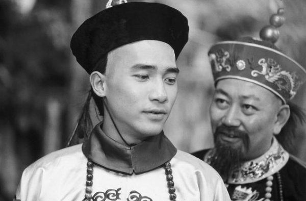 下一个韦小宝，不好找