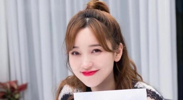不再坚持轰轰烈烈的爱情 金莎：要走出“童话世界”看一看