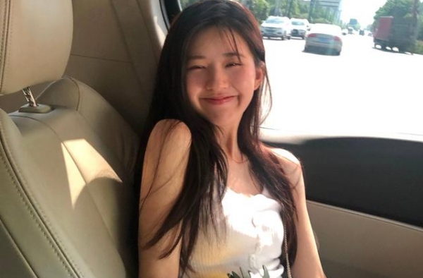 赵露思又上热搜，观众是有多爱她，揭秘全网都爱的初恋气质