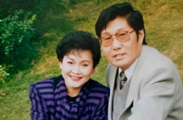 李谷一：先嫁恩师后嫁疯狂粉丝，前夫娶娇妻，现任爱她到生命尽头