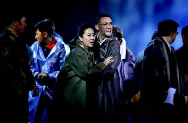 一曲扶贫赞歌 促成苗圃、聂远20年重归舞台的机缘