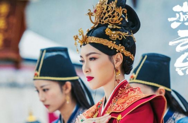 《燕云台》播出不尽人意，唐嫣的原罪？