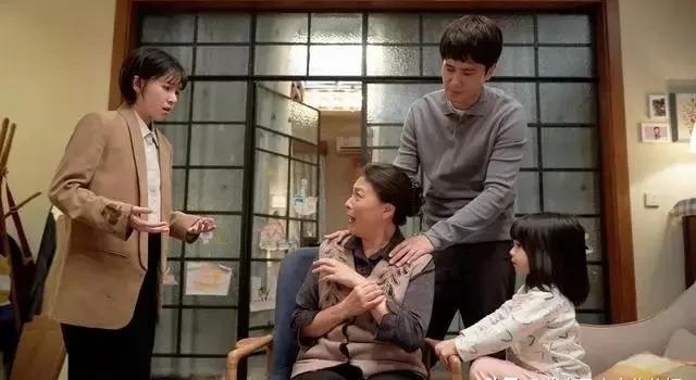 阚清子、彭冠英《亲爱的自己》引热议：生不生二胎谁说了算？