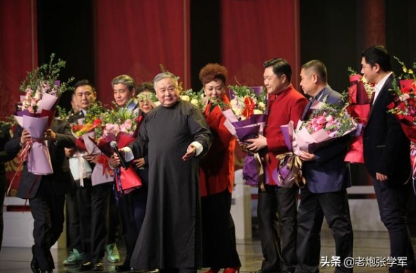 一台研讨会一台专场，笑声中致敬相声前辈赵炎