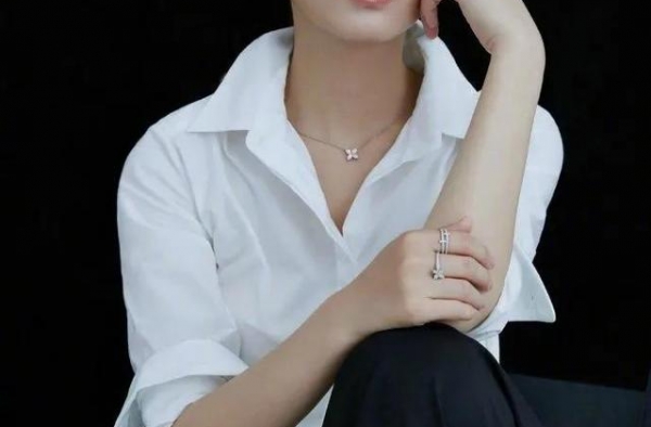 TFBOYS跨年？谢娜缺席？赵丽颖和颂关系？王大陆私下？
