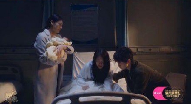 陈凯歌《宝贝儿》涉及有偿代孕 被喊：别以身试法