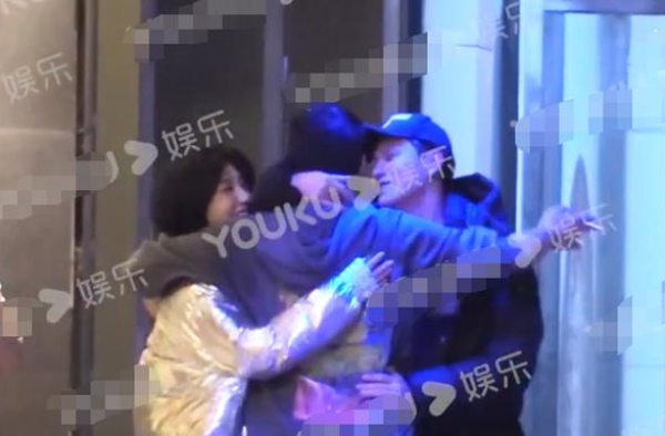 秦俊杰跟杨紫分手之后，事业开始扑街，现在只能靠恋爱上热搜了？