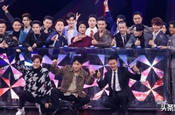 播放热度第3！这档新节目，牵扯出了半个娱乐圈的秘密
