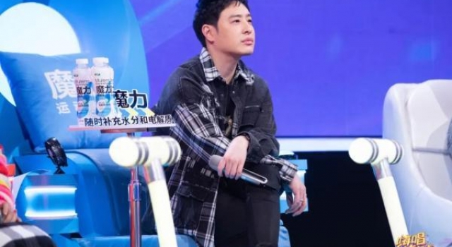 今晚8点10分，嗨唱年会超级派对邀你回望2020