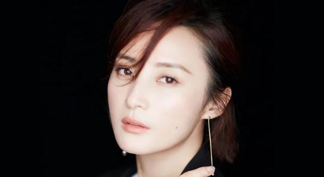 蒋勤勤一滴泪，谁不心疼？