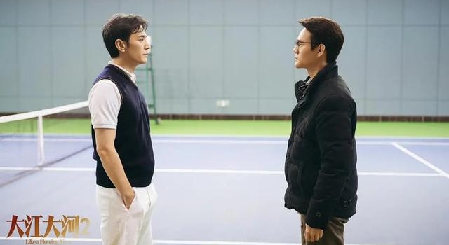 预定爆款！《大江大河2》才刚开播一天，大时代的气息就扑面而来