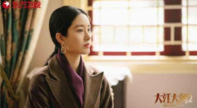 在《大江大河2》惊艳登场，杨采钰跟王凯学本事