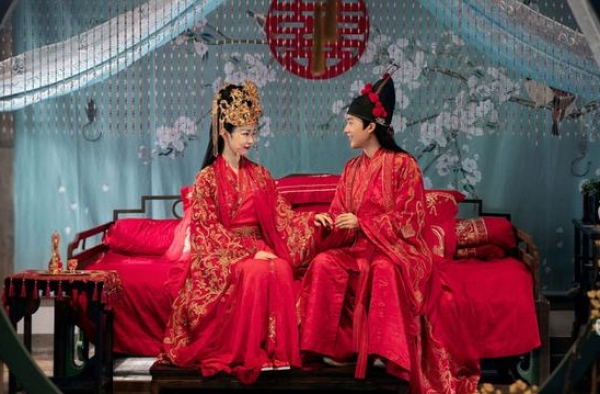 郭麒麟和宋轶新剧《赘婿》到底踩了谁的尾巴，为何那么多人抵制