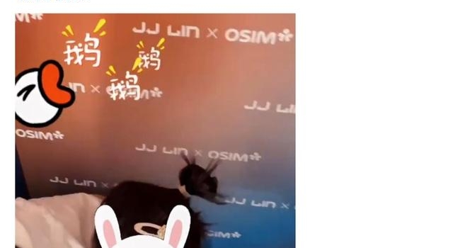 陈赫夫妻陪女儿玩捉迷藏，场面温馨，却意外曝光满地名牌鞋