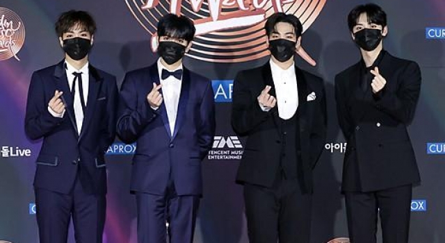 MONSTA X等偶像组合出席韩国金唱片颁奖礼