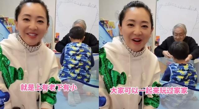 43岁月亮姐姐家中内景曝光，堆满东西杂乱朴素，祖孙仨人坐不下