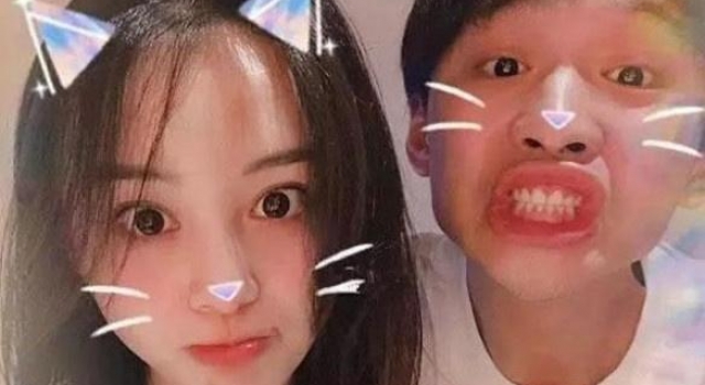 郑爽前男友张恒发文辟谣：留美为照顾无辜小生命