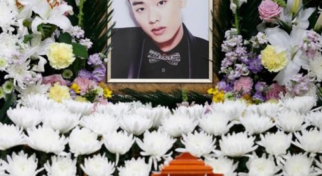 韩国警方宣布结束对歌手IRON死亡事件的调查