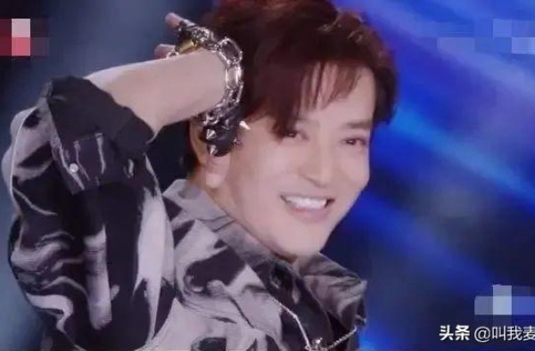 他是张柏芝前男友，后被向太封杀，一代美男为何沦为十八线艺人？